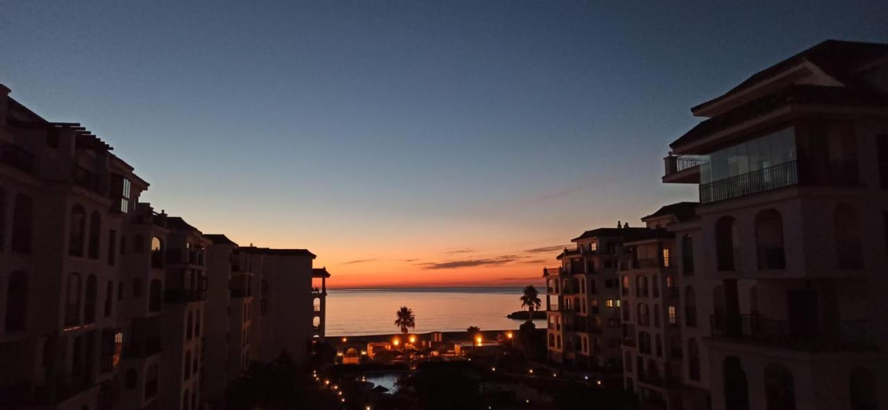 Duquesa 5210 Side Paradise Apartment