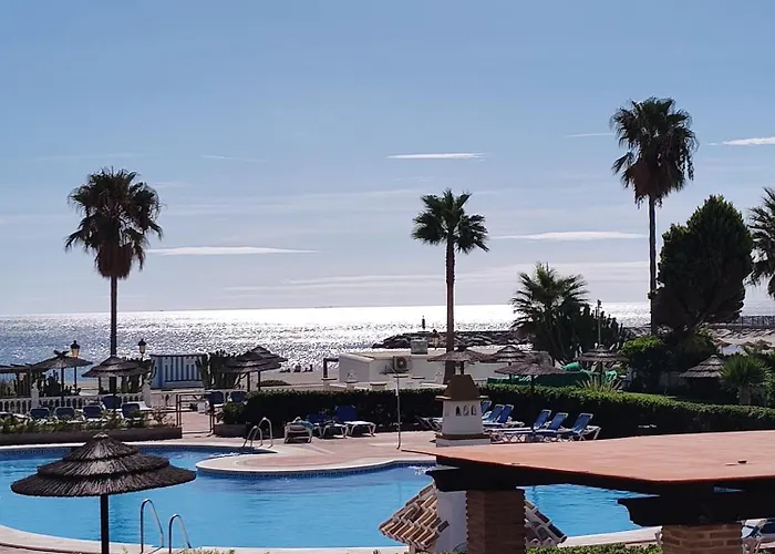 Duquesa 5210 Beach Side Paradise